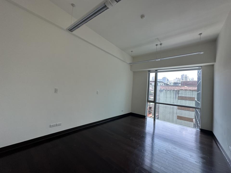 地板拋光打蠟案件圖片