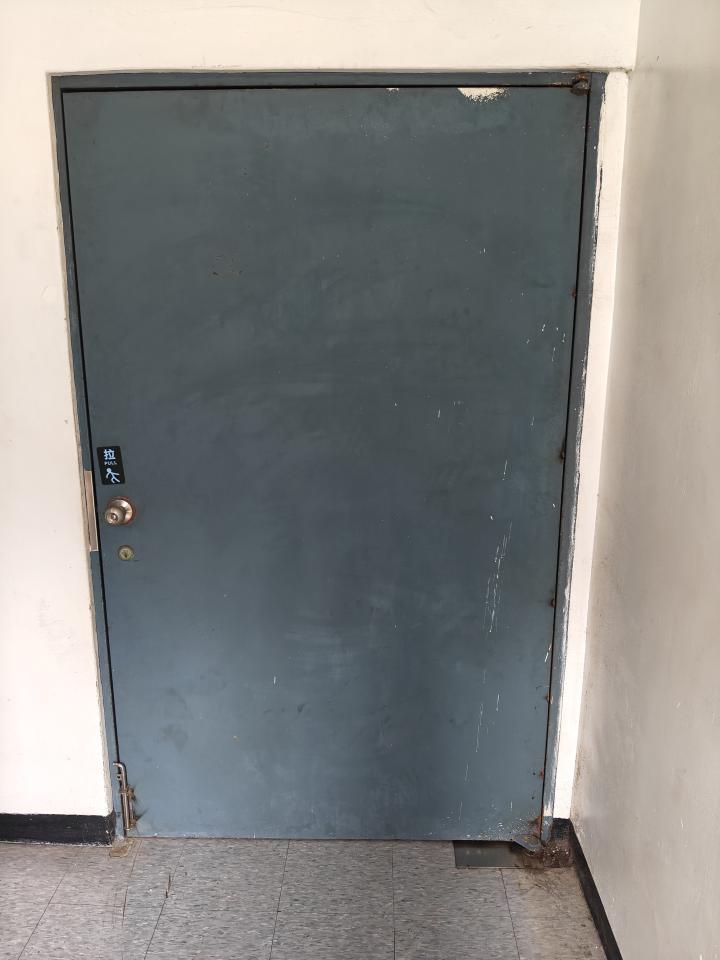 門片維修案件圖片