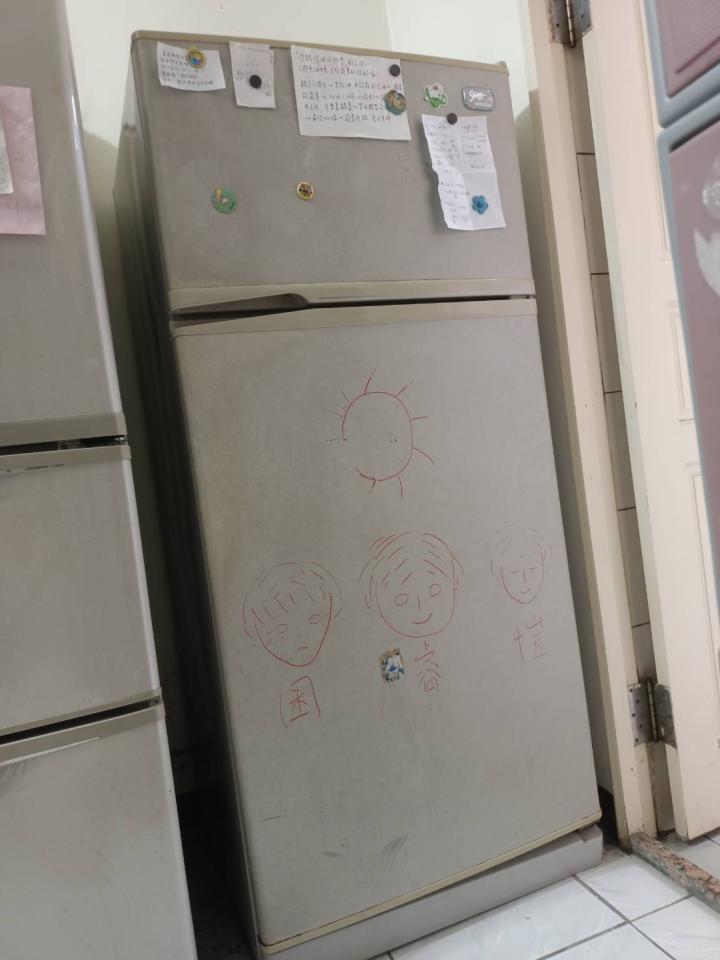 冰箱維修案件圖片