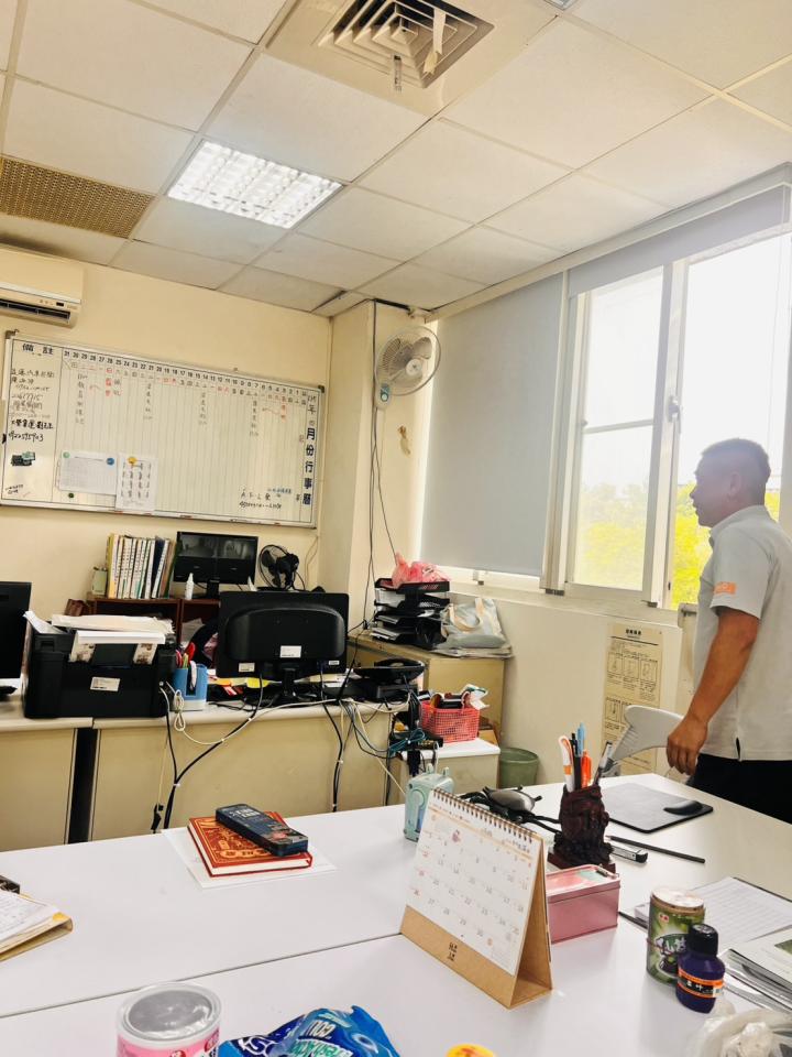 窗簾安裝維修案件圖片