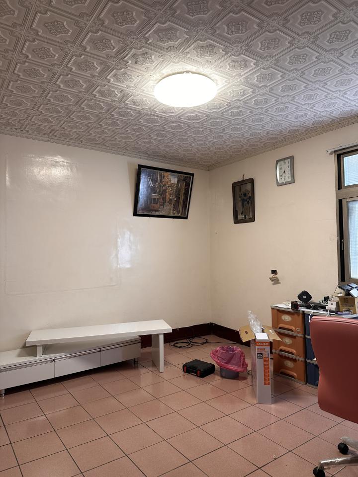 電視壁掛架安裝案件圖片