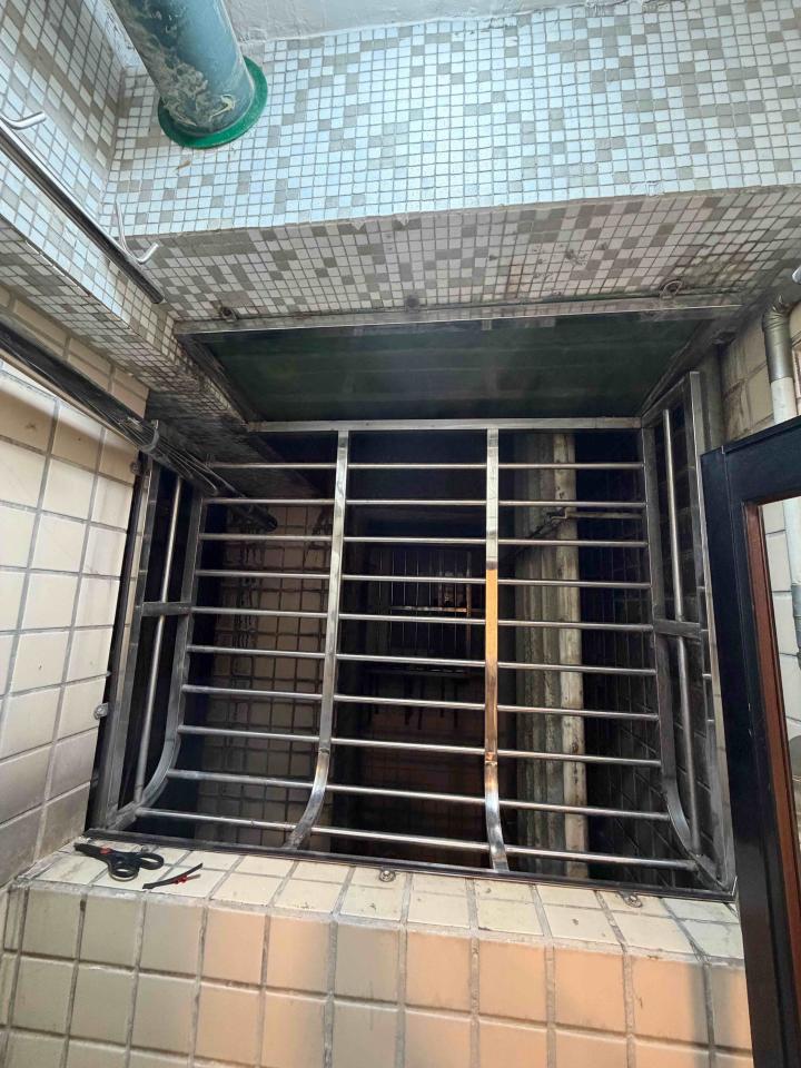 陽台紗網安裝案件圖片