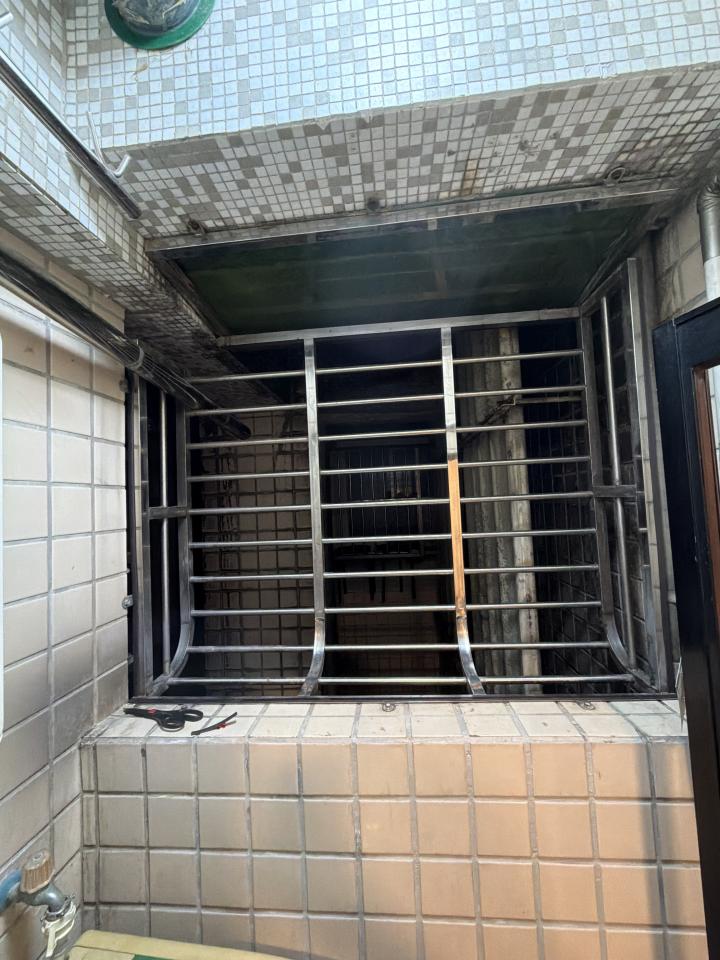 防盜窗案件圖片