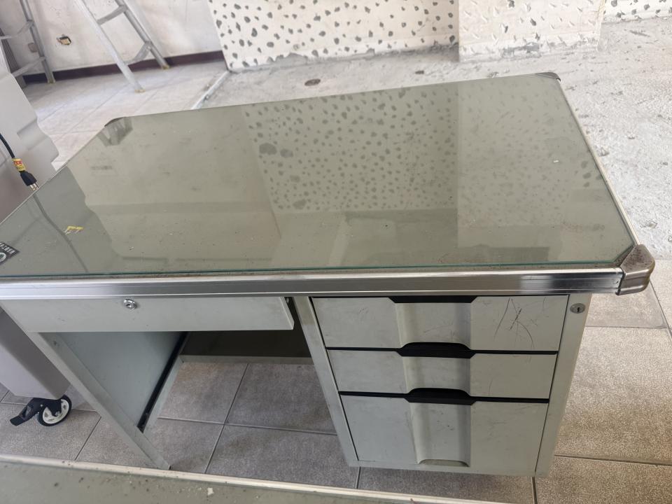 辦公家具回收案件圖片