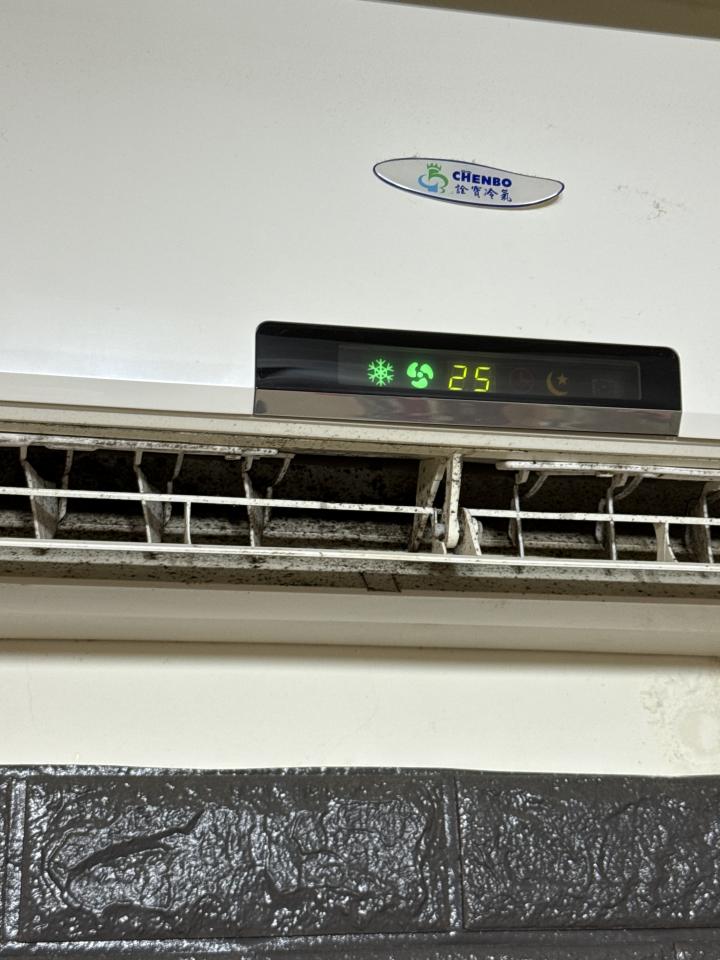 冷氣清洗案件圖片