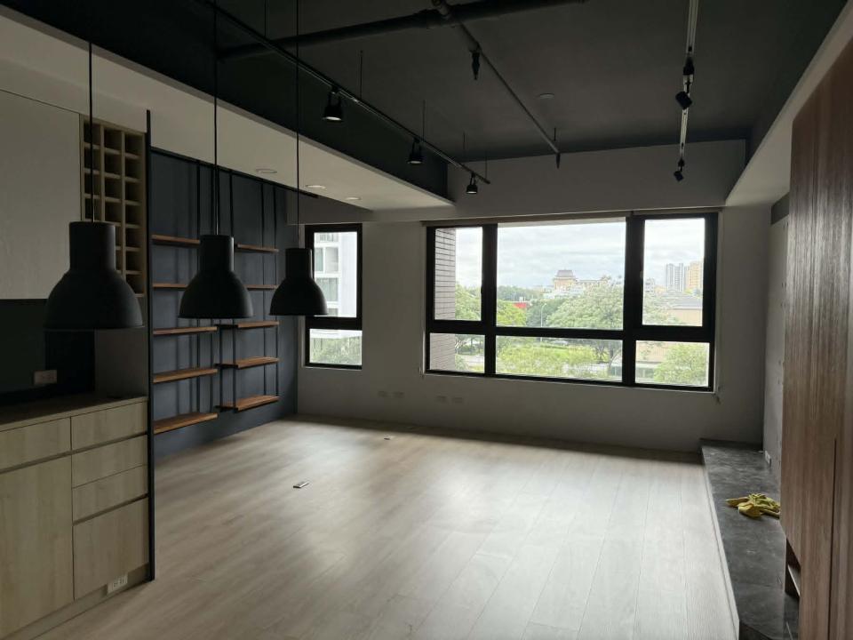 地板維修案件圖片