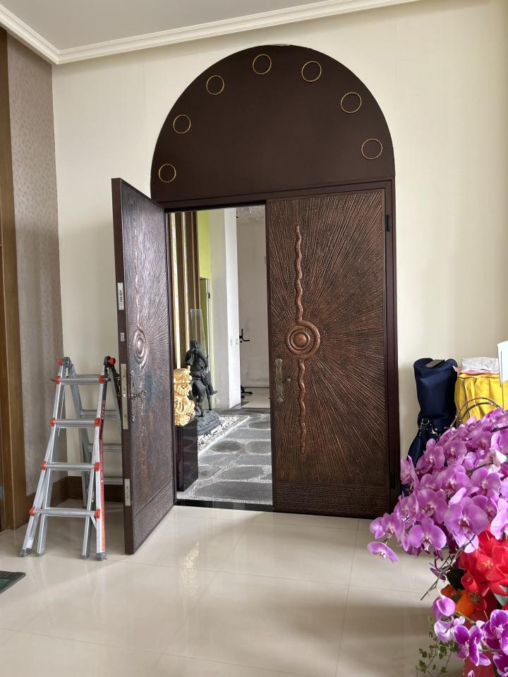 門片維修案件圖片