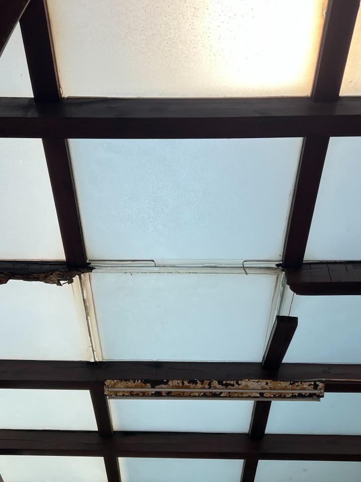 採光罩案件圖片