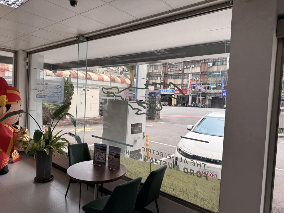 玻璃清潔案件圖片