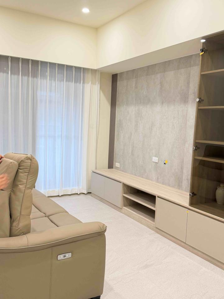 電視壁掛架安裝案件圖片