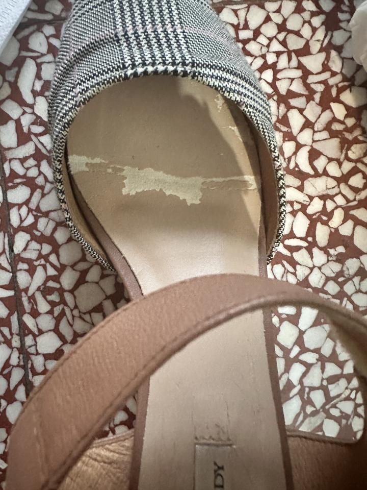 修鞋修包案件圖片