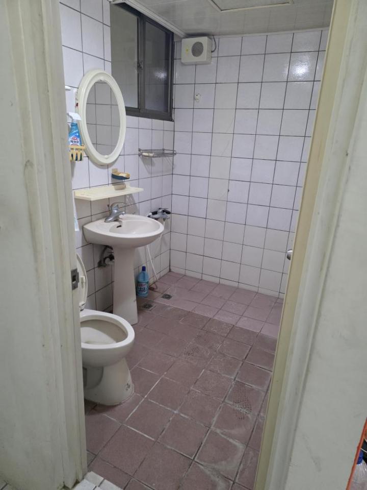 地板拋光打蠟案件圖片