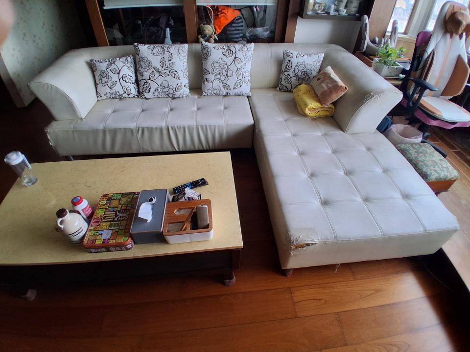 沙發修理案件圖片