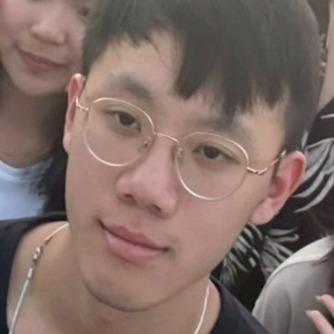 提供學費服務的專家陳奕鈞