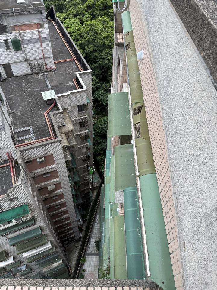 遮雨棚安裝案件圖片