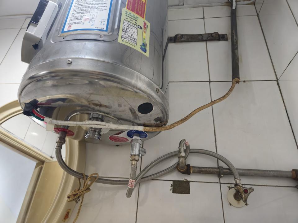 熱水器清洗案件圖片