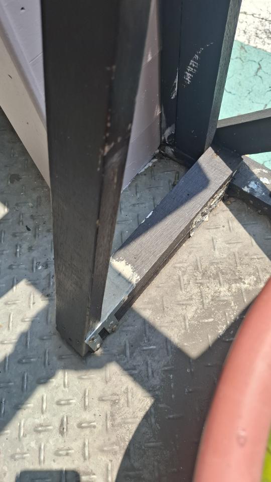 招牌維修案件圖片