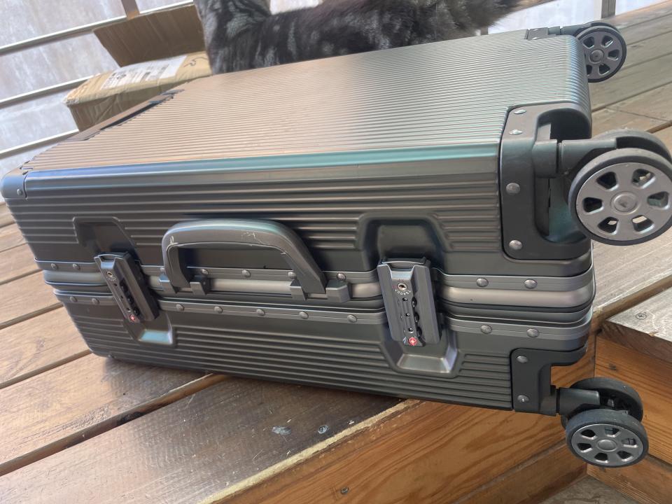行李箱維修案件圖片