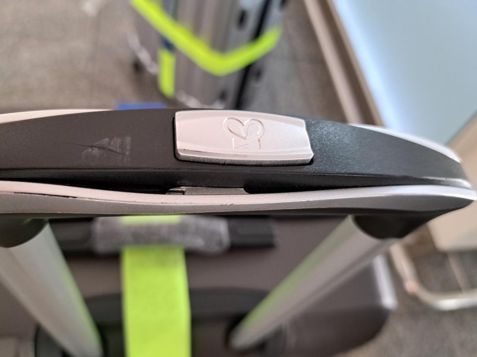 行李箱維修案件圖片