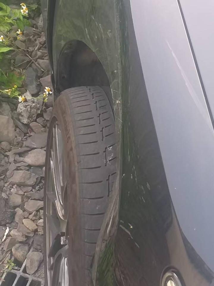 汽車板金烤漆案件圖片