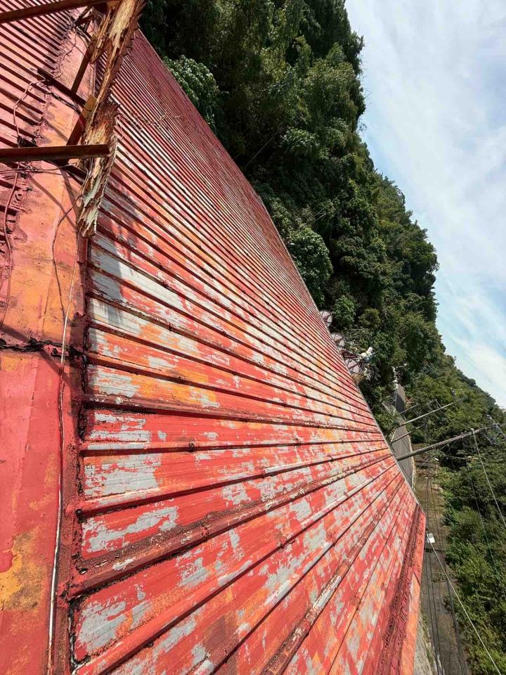 鐵皮屋頂案件圖片