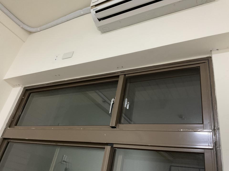 窗簾安裝維修案件圖片