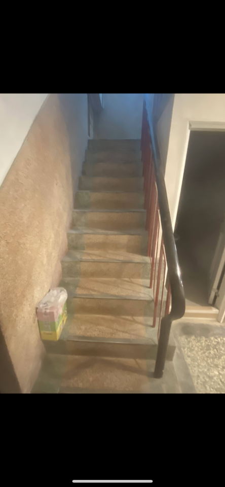 樓梯扶手案件圖片