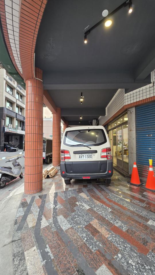 遮雨棚安裝案件圖片