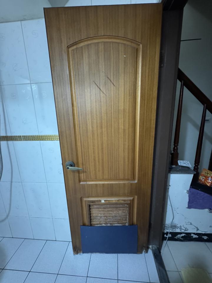 浴室門案件圖片