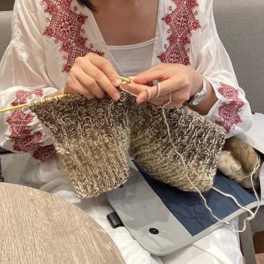 提供圍巾織法棒針服務的專家MAY CHIU