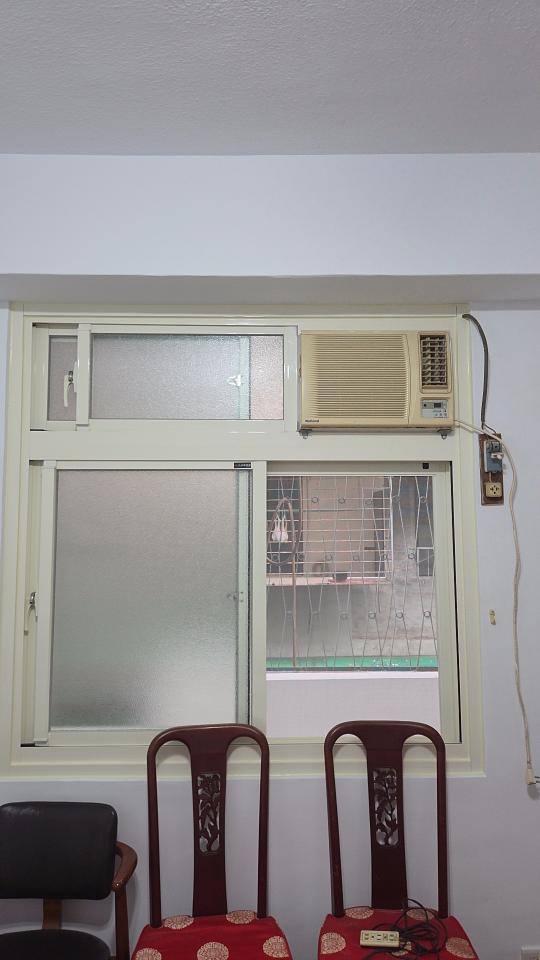 窗簾安裝維修案件圖片