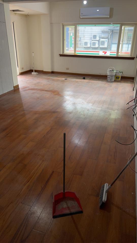 地板拋光打蠟案件圖片