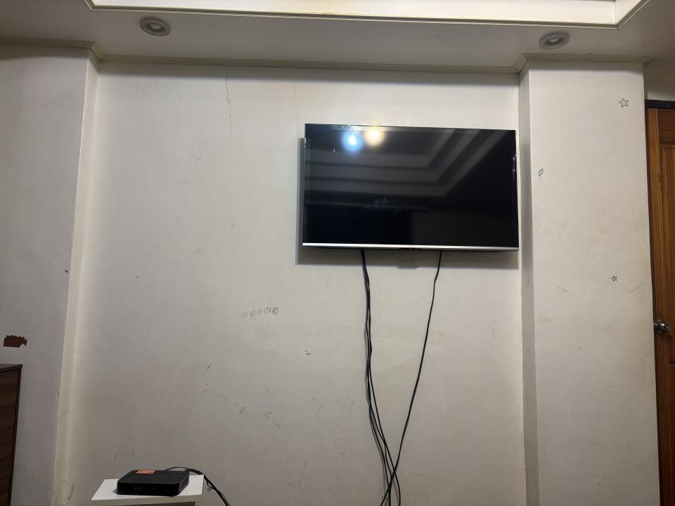 電視壁掛架安裝案件圖片