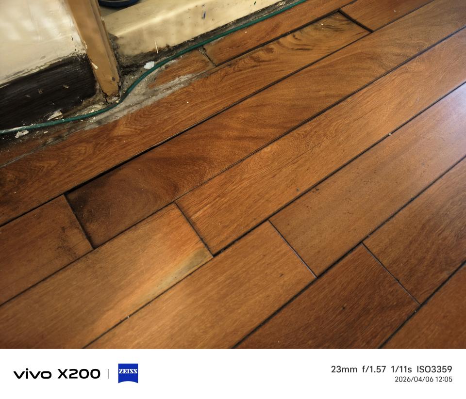 地板維修案件圖片