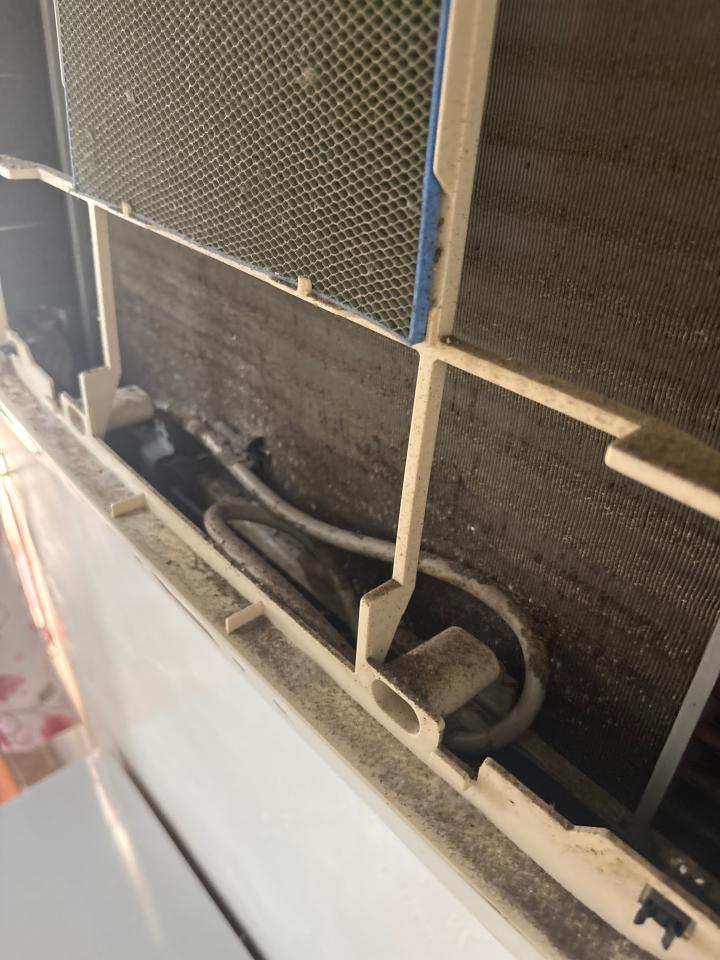 冷氣清洗案件圖片