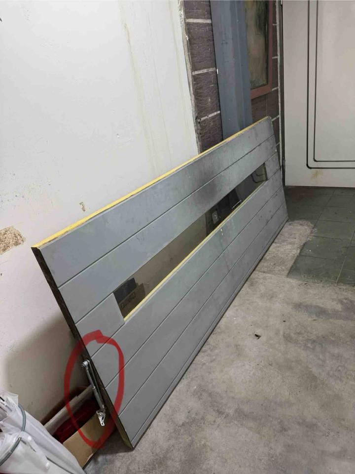 門片安裝案件圖片