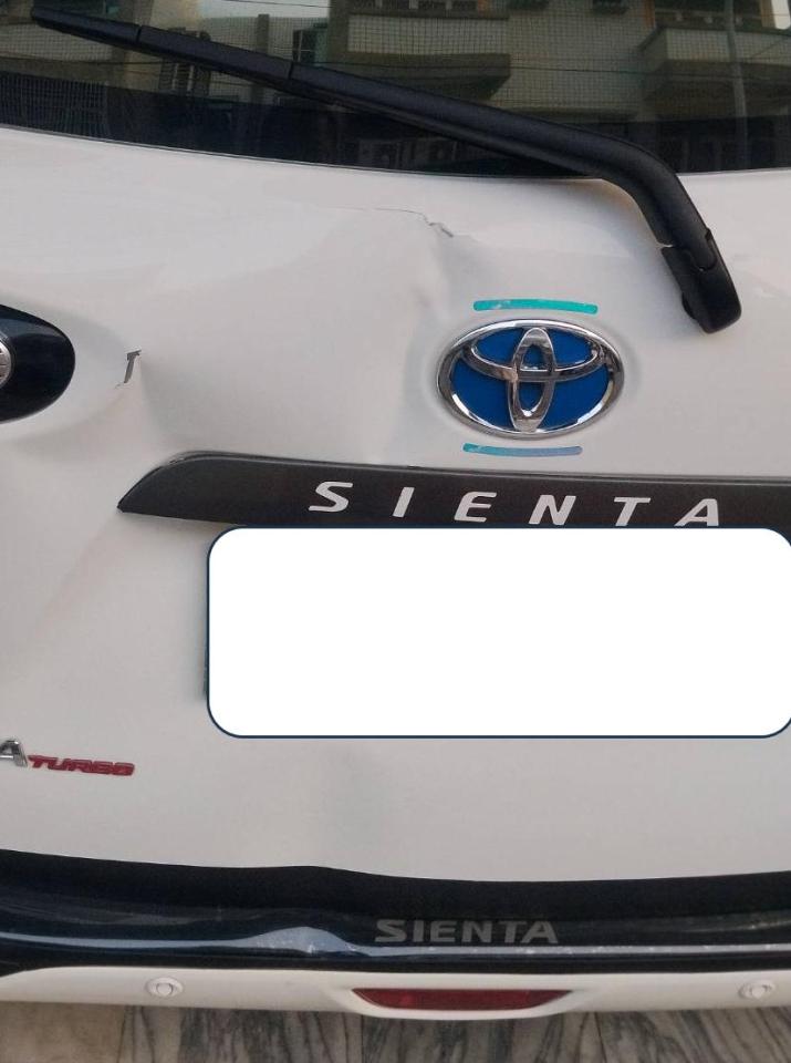 汽車板金烤漆案件圖片