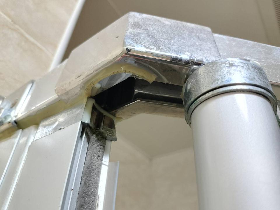 淋浴拉門安裝維修案件圖片