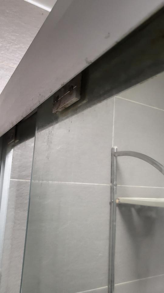 玻璃拉門案件圖片