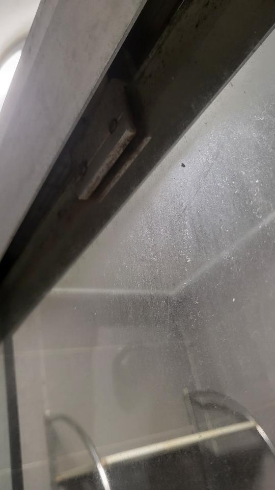 玻璃拉門案件圖片