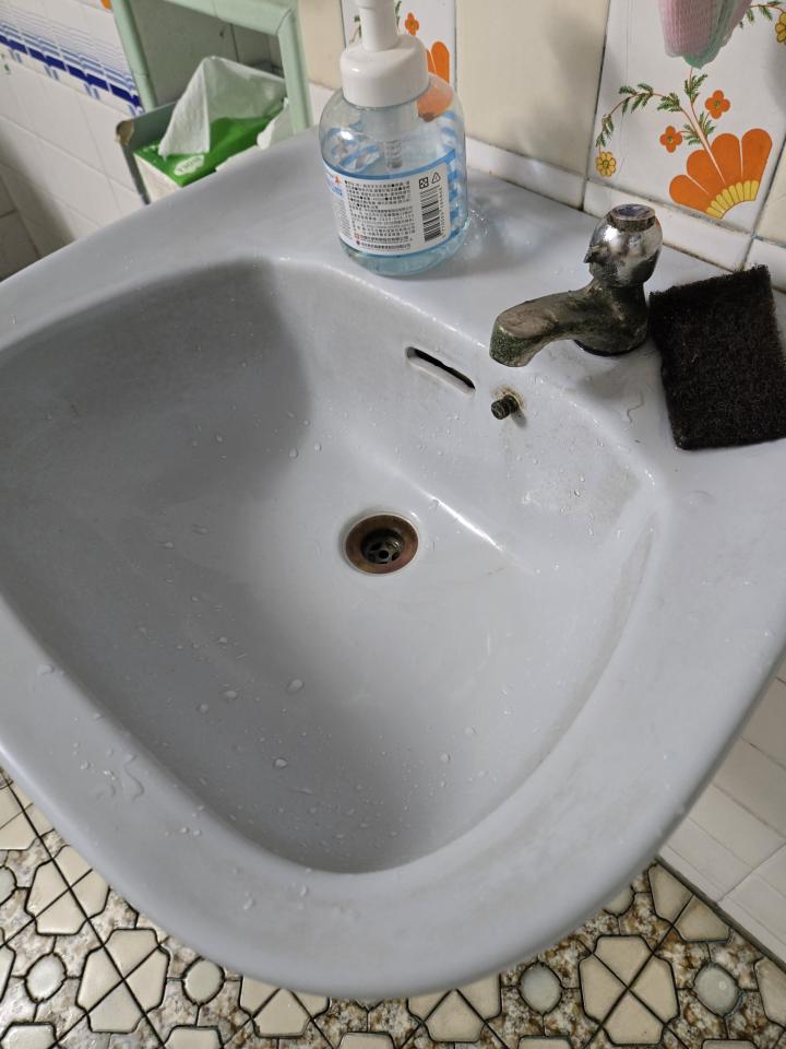 水龍頭裝修案件圖片