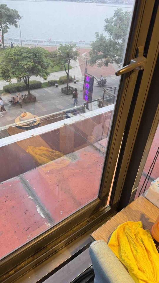 鋁門窗案件圖片