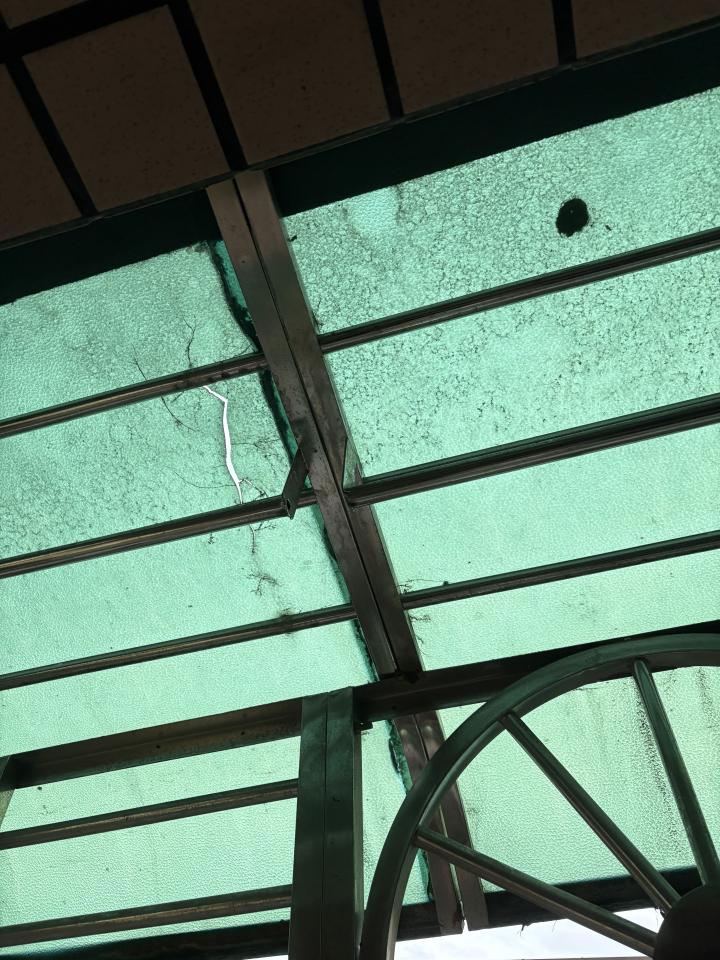 遮雨棚安裝案件圖片