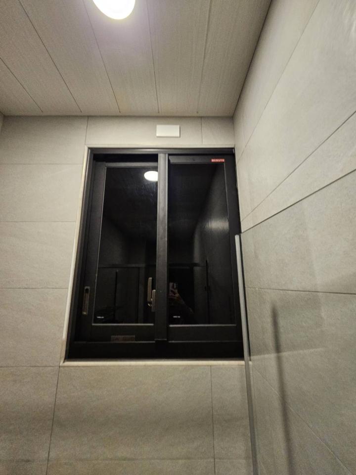 玻璃清潔案件圖片