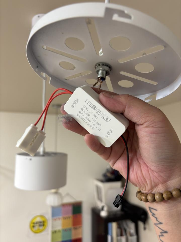 燈具維修案件圖片