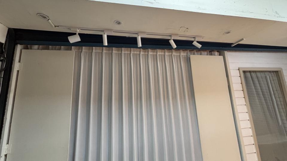 鐵捲門維修案件圖片