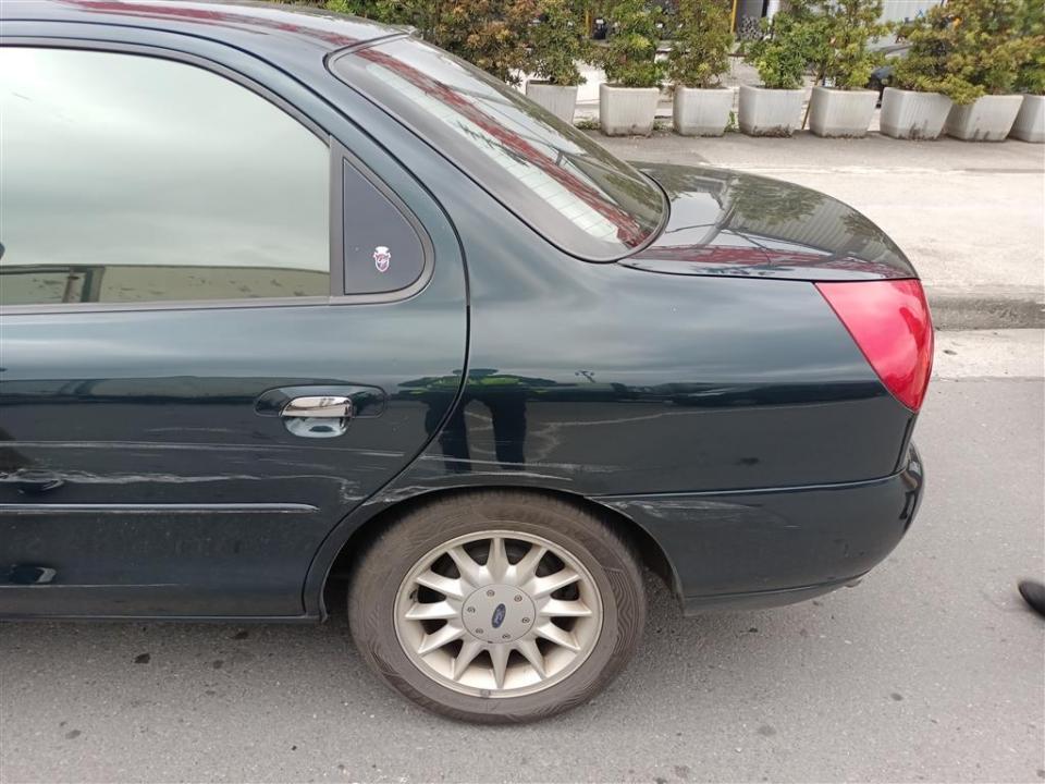 汽車板金烤漆案件圖片