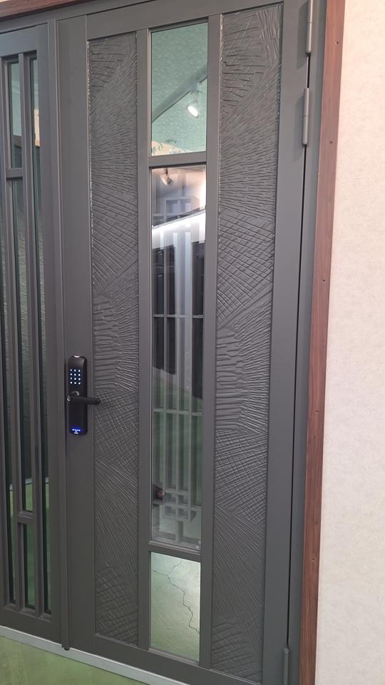 門片安裝案件圖片