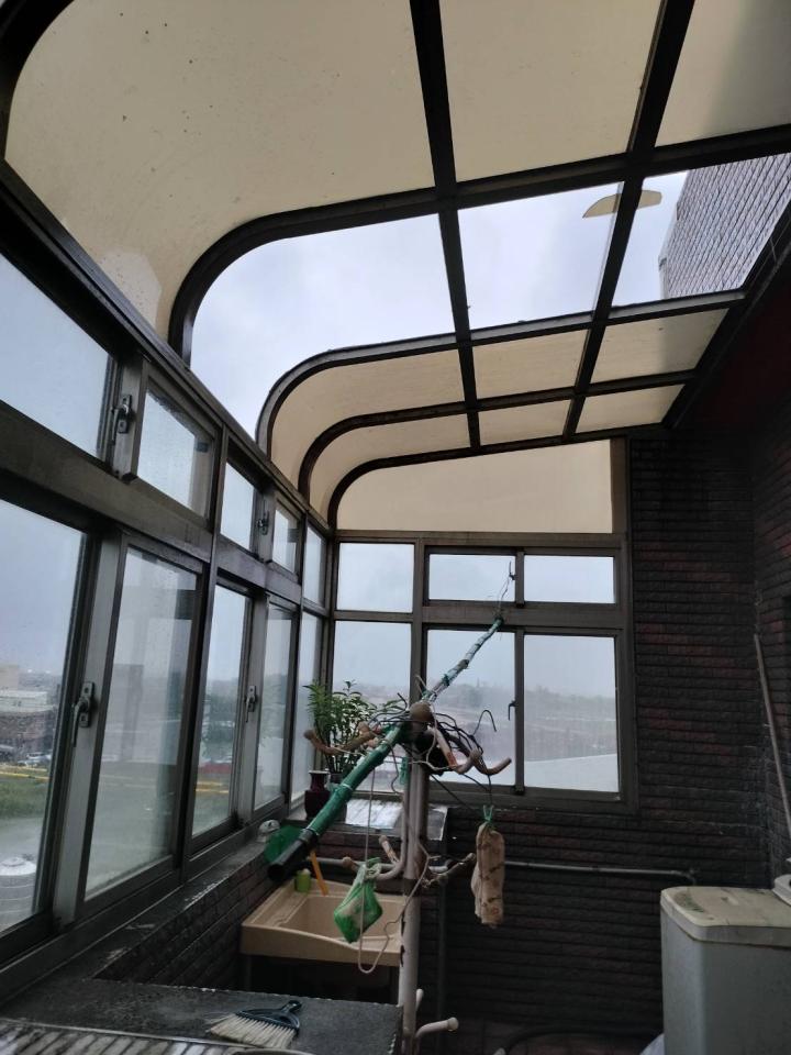 採光罩案件圖片