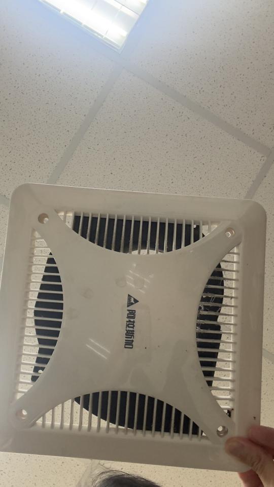 浴室抽風機安裝案件圖片